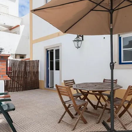 Flh Family House With Terrace Vakantiehuis Ericeira
